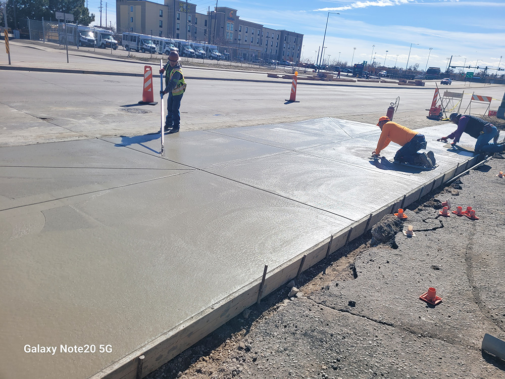 Commercial Concrete Contractor - Pavement, Curbs, Sidewalks